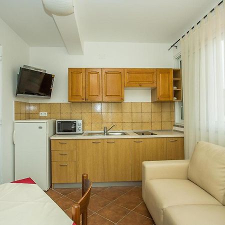 Palit Apartments Nada מראה חיצוני תמונה