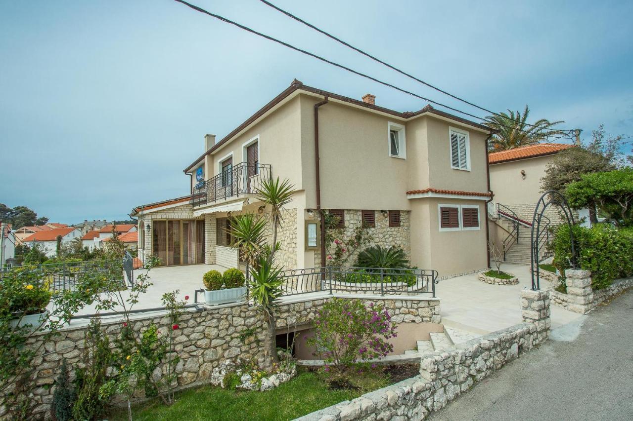 Palit Apartments Nada מראה חיצוני תמונה